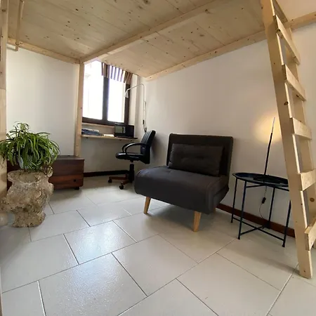 Apartment Book House A Lecce