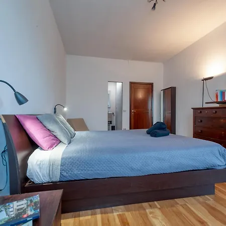 Apartment Book House A