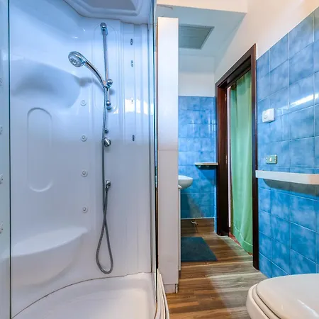 Book House A Apartment *