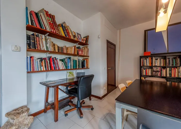 Apartamento Book House A *