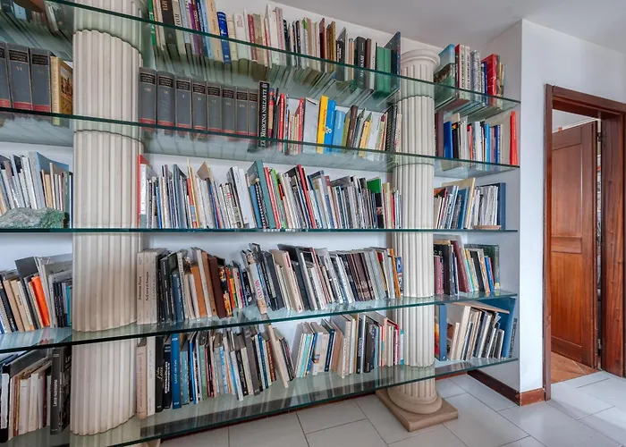 Book House A *